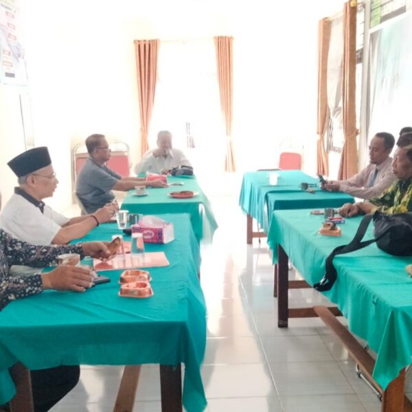 Ketua Umum MUI Sambangi Markas FKUB